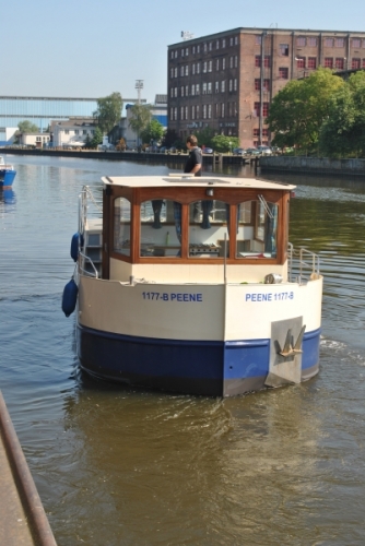 Pierwsze hausbooty już w Elblągu. Zobacz zdjęcia