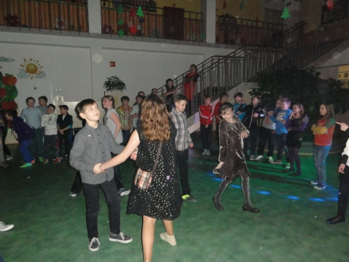 Pierwsze w historii Szkoły Podstawowej Nr 19, połowinki klas V