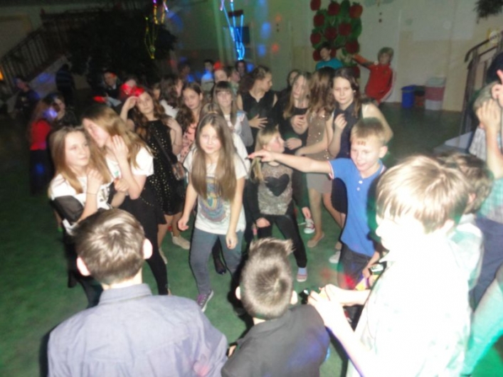 Pierwsze w historii Szkoły Podstawowej Nr 19, połowinki klas V