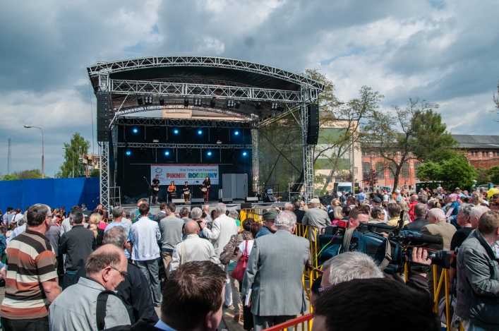 Piknik europejski z premierem Donaldem Tuskiem. Zobacz zdjęcia