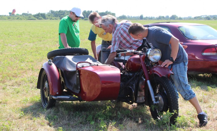 Piknik lotniczy dla całych rodzin - nasza relacja foto