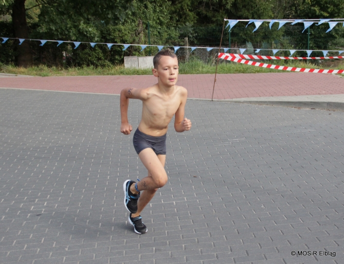 Pływali i biegali w pierwszym elbląskim Aquathlonie 
