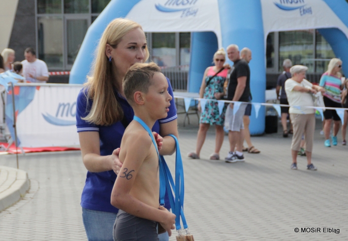Pływali i biegali w pierwszym elbląskim Aquathlonie 