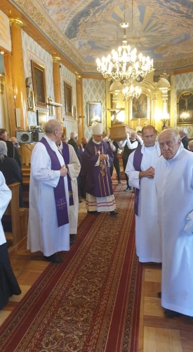 Pogrzeb księdza Bogdana Rusinowskiego, honorowego obywatela gminy Elbląg (+zdjęcia)