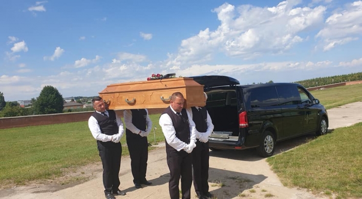 Pogrzeb księdza Bogdana Rusinowskiego, honorowego obywatela gminy Elbląg (+zdjęcia)