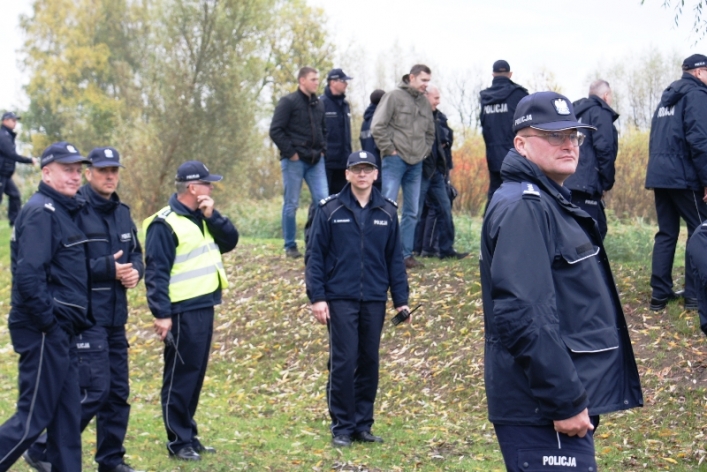 Policja i antyterroryści w akcji. Spokojnie, to tylko ćwiczenia