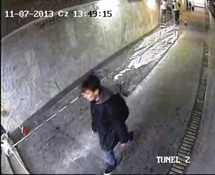 Policja poszukuje pedofila. Rodzice zaczynają się bać