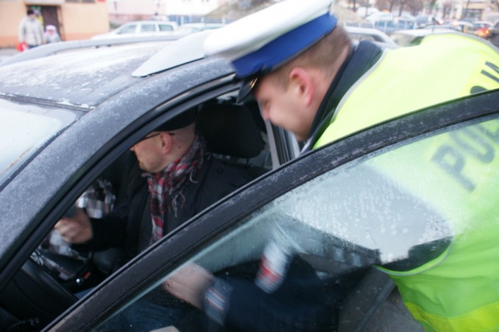 Policja radzi: Na mikołajki podaruj swoim dzieciom bezpieczeństwo