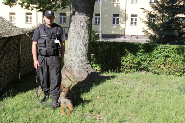 Policja współdziała z 16 PDZ na ANAKONDZIE