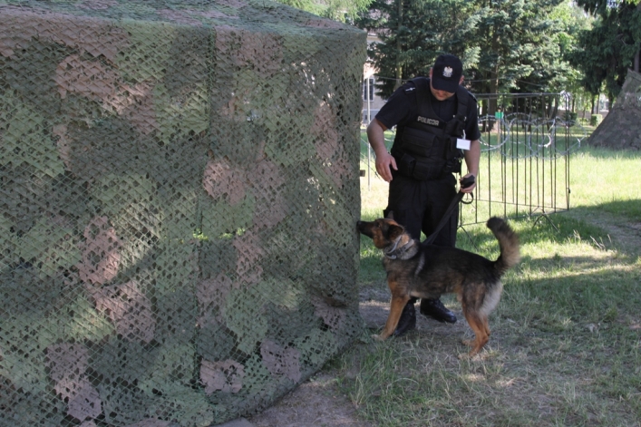Policja współdziała z 16 PDZ na ANAKONDZIE