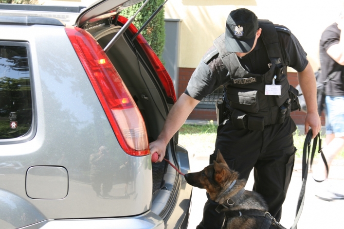 Policja współdziała z 16 PDZ na ANAKONDZIE
