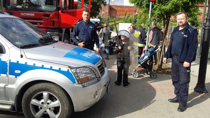 Policjanci i Dzień Dziecka