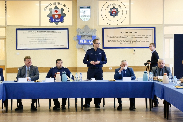 Policjanci z Elbląga i powiatu podsumowali 2018 rok. Znacznie mniej wypadków i kradzieży