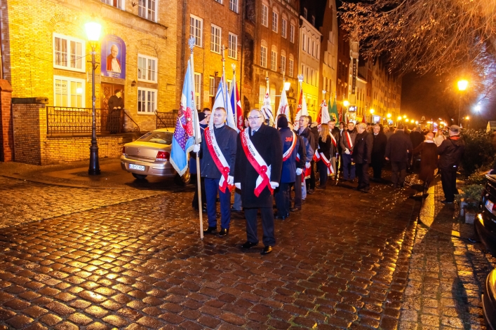 Polityczne przepychanki na ofiarach Grudnia'70
