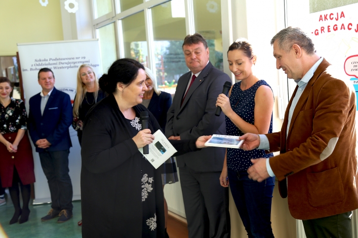 Ponad 20 nauczycieli z Islandii wzięło udział w pokazowej lekcji w SP nr 19
