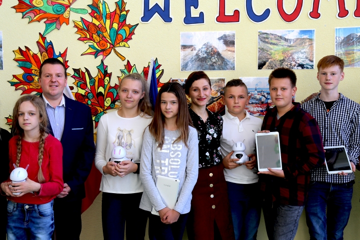 Ponad 20 nauczycieli z Islandii wzięło udział w pokazowej lekcji w SP nr 19