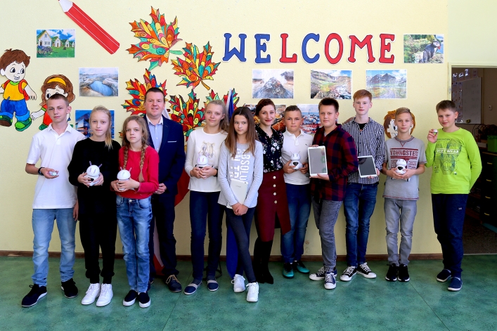 Ponad 20 nauczycieli z Islandii wzięło udział w pokazowej lekcji w SP nr 19