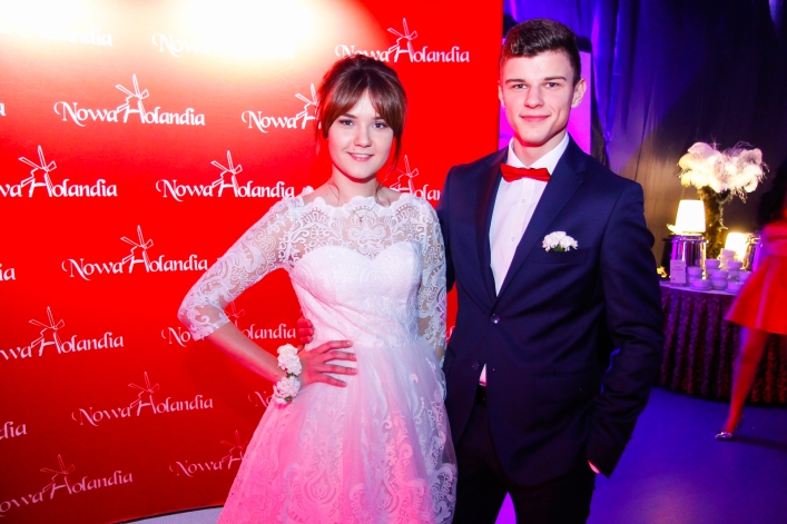 Ponad 350 zdjęć ze Studniówki I Liceum Ogólnokształcącego!