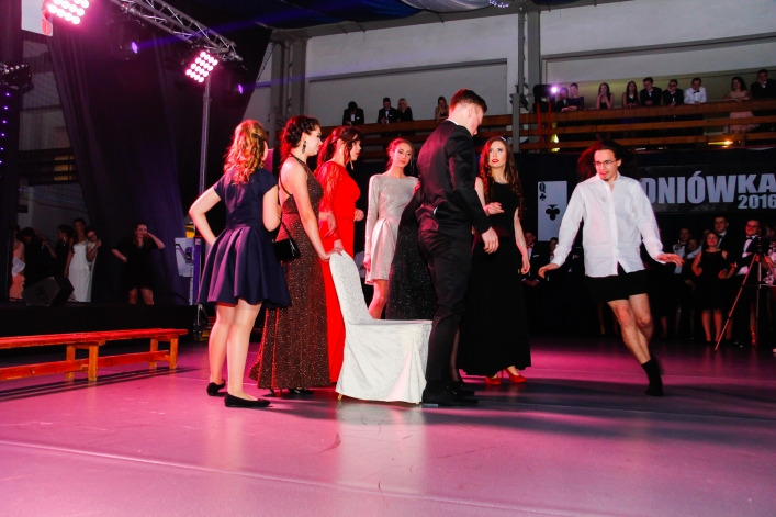 Ponad 350 zdjęć ze Studniówki I Liceum Ogólnokształcącego!