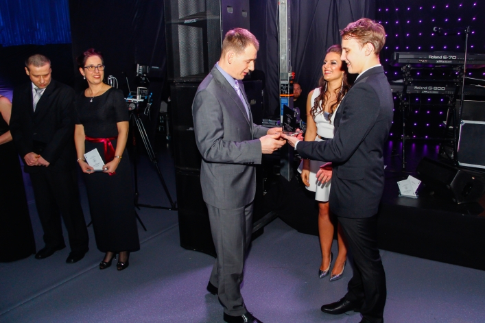 Ponad 350 zdjęć ze Studniówki I Liceum Ogólnokształcącego!