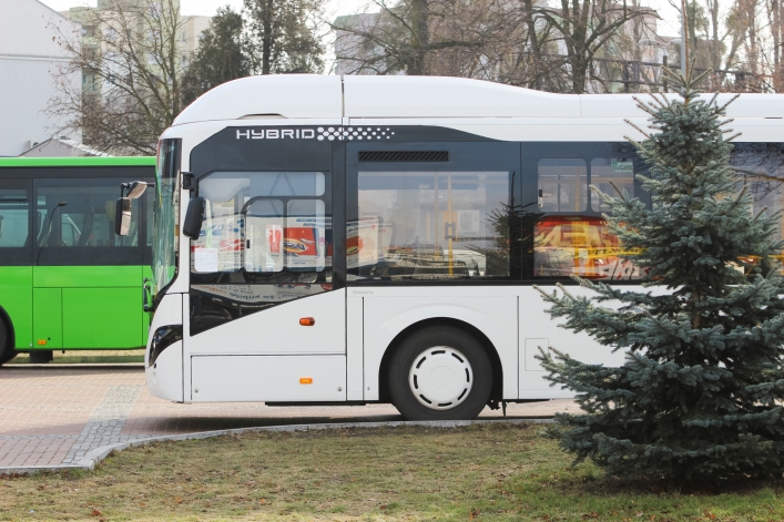 Ponownie autobus hybrydowy przyjechał na testy