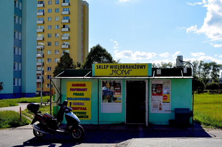 Portugalska Biedronka kontra polskie, małe osiedlowe sklepy spożywcze