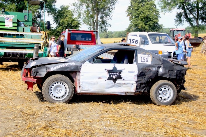 Poseł z okręgu elbląskiego sponsorem niecodziennych wyścigów. Zobacz fotorelację 