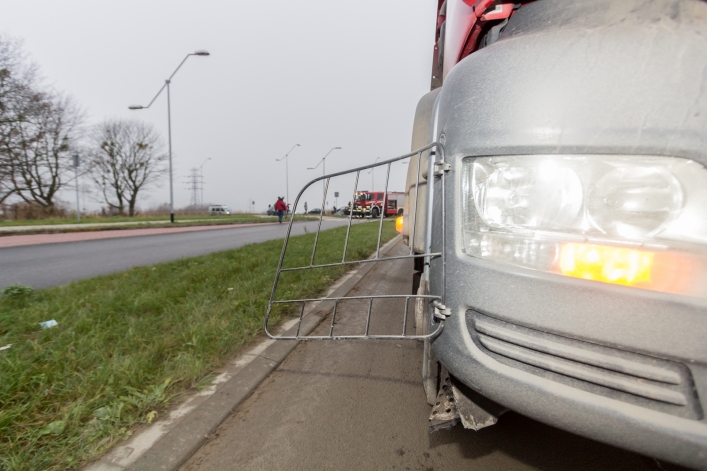Poważny wypadek na Modrzewinie. Jedna osoba ranna