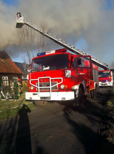 Pożar budynku mieszkalnego, który wcześniej był remizą  