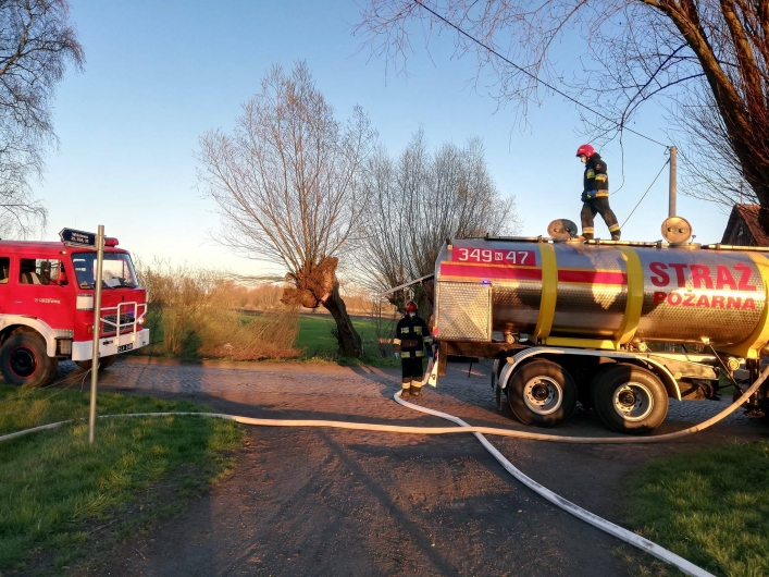 Pożar budynku mieszkalnego, który wcześniej był remizą  
