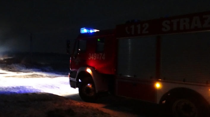 Pożar obory w Protowie. Straż pożarna: to mogło być podpalenie