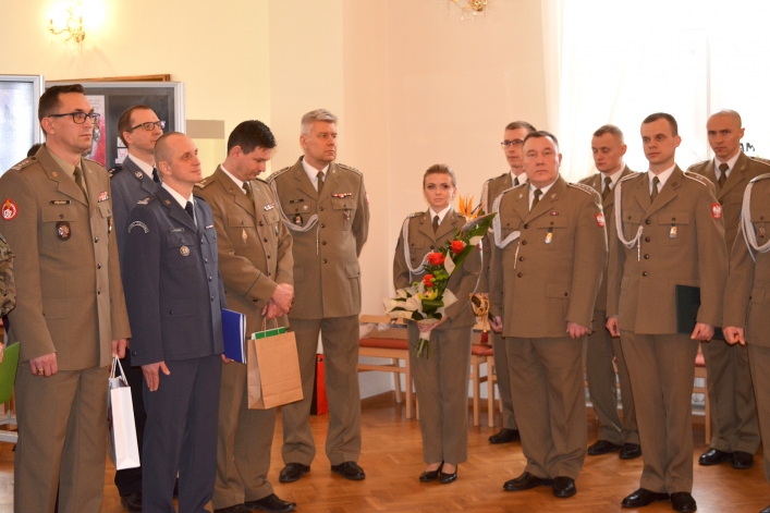 Pożegnanie kpt. Macieja Skrzypczaka. Dowódca elbląskiej orkiestry awansuje (+ zdjęcia) 