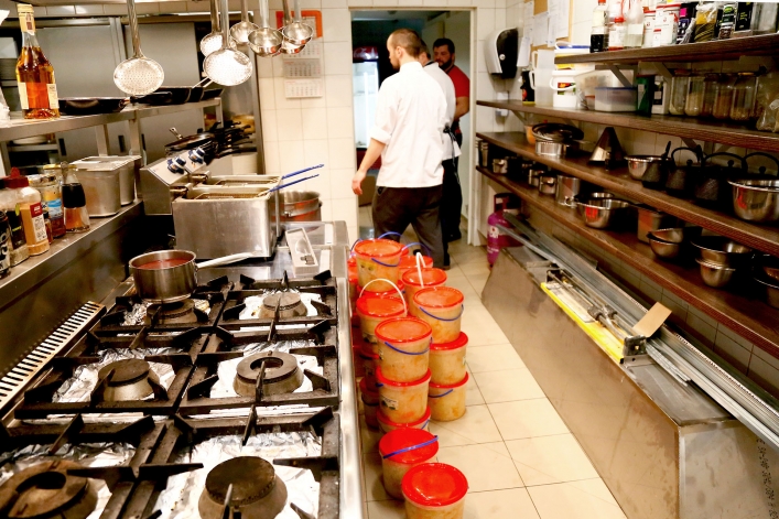 Pracowita noc w Restauracji Zmysły. Nocne gotowanie Elbląskiego Klubu Szefów Kuchni
