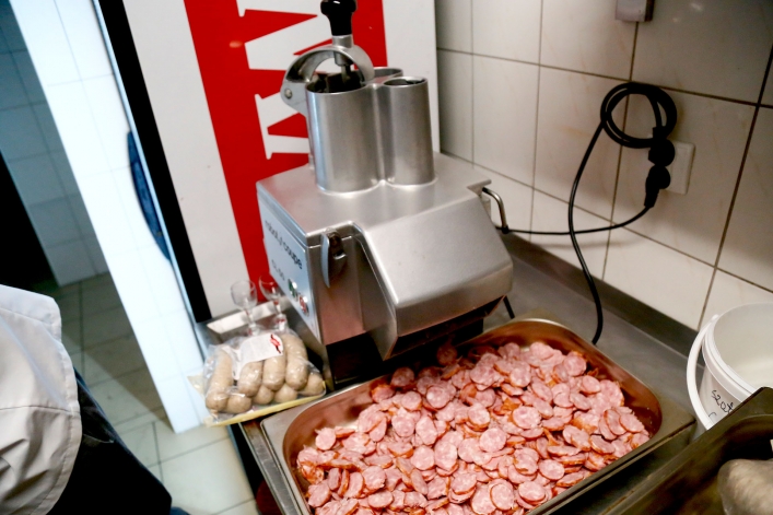 Pracowita noc w Restauracji Zmysły. Nocne gotowanie Elbląskiego Klubu Szefów Kuchni