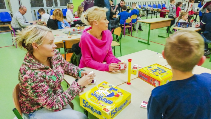 Prądu nie ma a grać można, czyli powrót do szkoły w piątek po południu