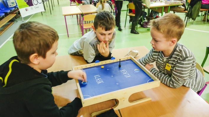 Prądu nie ma a grać można, czyli powrót do szkoły w piątek po południu