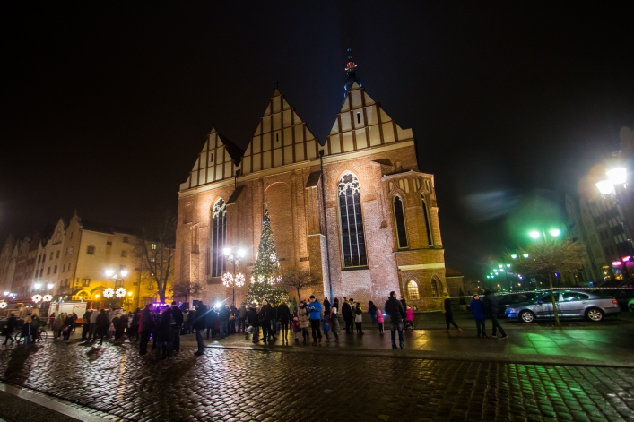 Prezydent rozświetlił choinkę na Starym Mieście