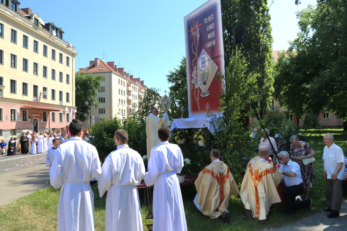 Procesja Bożego Ciała w parafii katedralnej (2018 r.)