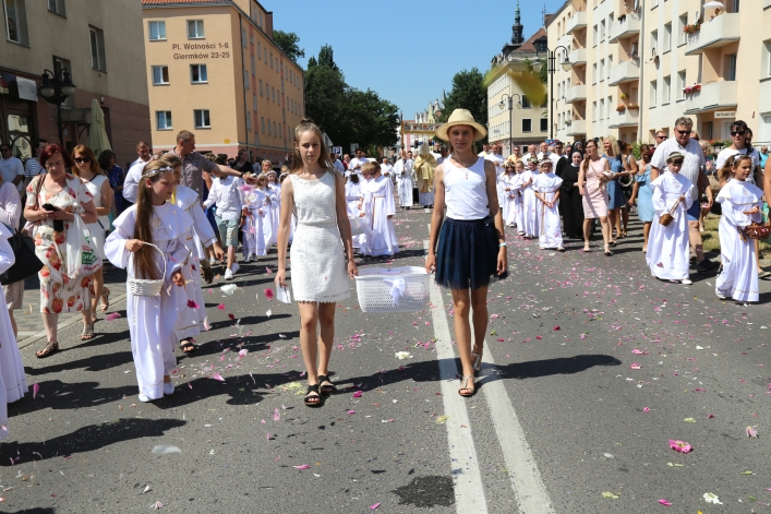 Procesja Bożego Ciała w parafii katedralnej (2018 r.)
