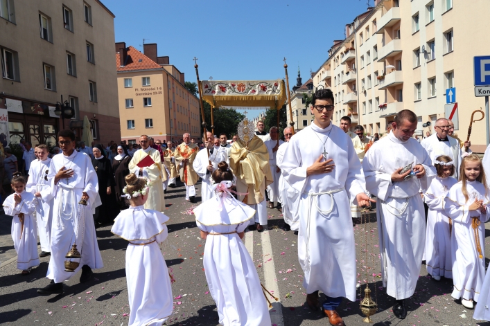 Procesja Bożego Ciała w parafii katedralnej (2018 r.)