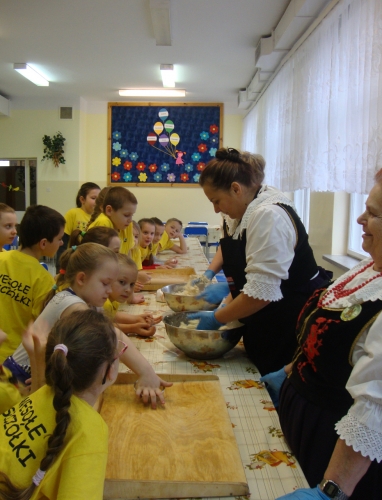 Projekt Write, read, eat w Szkole Podstawowej nr 8 w Elblągu