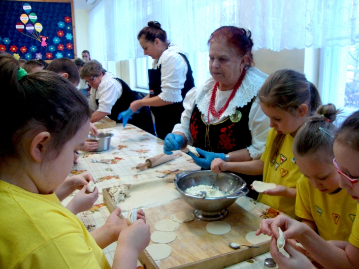 Projekt Write, read, eat w Szkole Podstawowej nr 8 w Elblągu