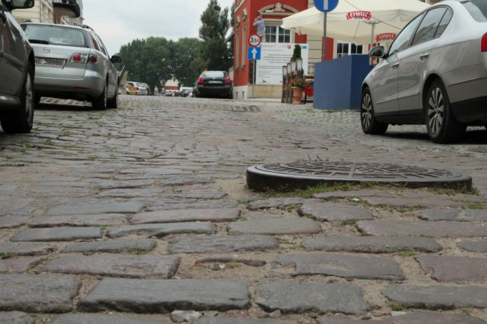 Przedsiębiorcy skarżą się na stan ul. Wieżowej. Będzie remont?