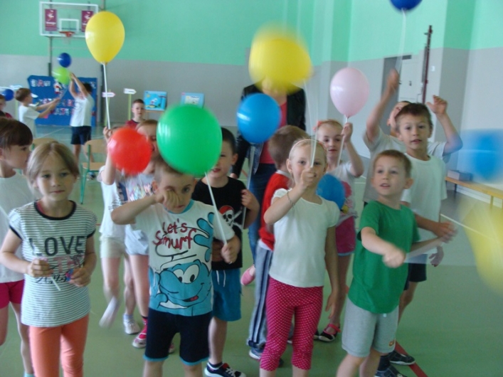 Przedszkolaki z Koziołkiem Matołkiem w SP 11