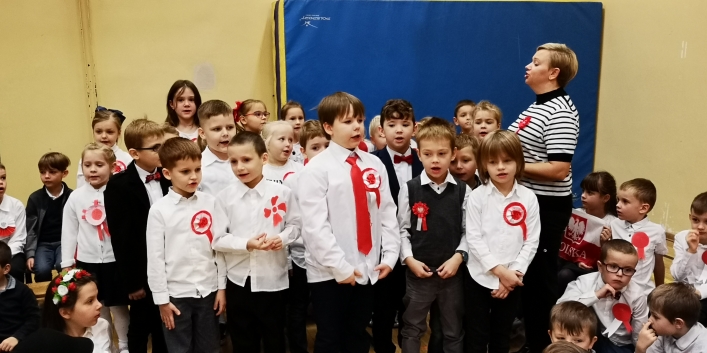 Przegląd Pieśni Patriotycznych w SP nr 21