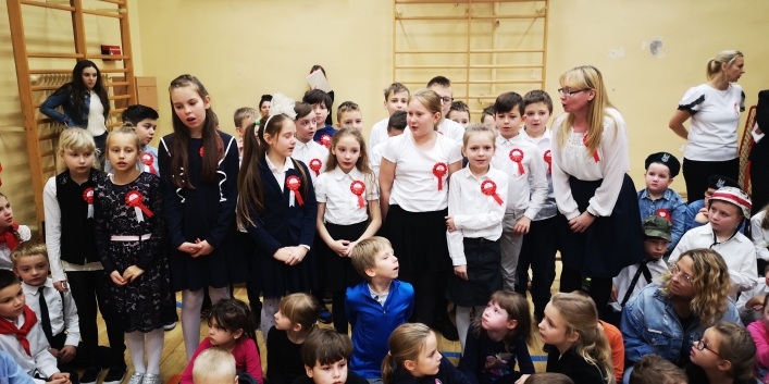 Przegląd Pieśni Patriotycznych w SP nr 21