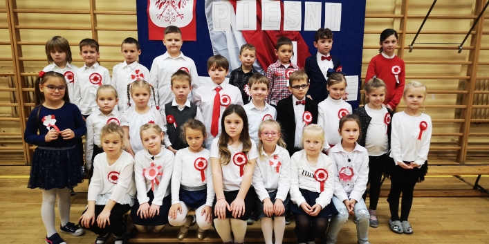 Przegląd Pieśni Patriotycznych w SP nr 21