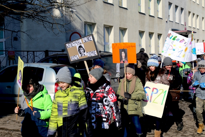 Przemarsz z Kopernikiem w SP nr 21 w Elblągu. Zakończył się tydzień z Patronem 