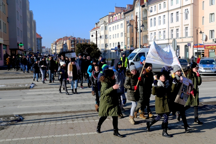 Przemarsz z Kopernikiem w SP nr 21 w Elblągu. Zakończył się tydzień z Patronem 