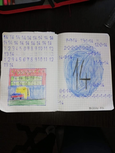 Przerwa od zajęć. Nauczyciele i dzieci zaskakują pomysłowością!